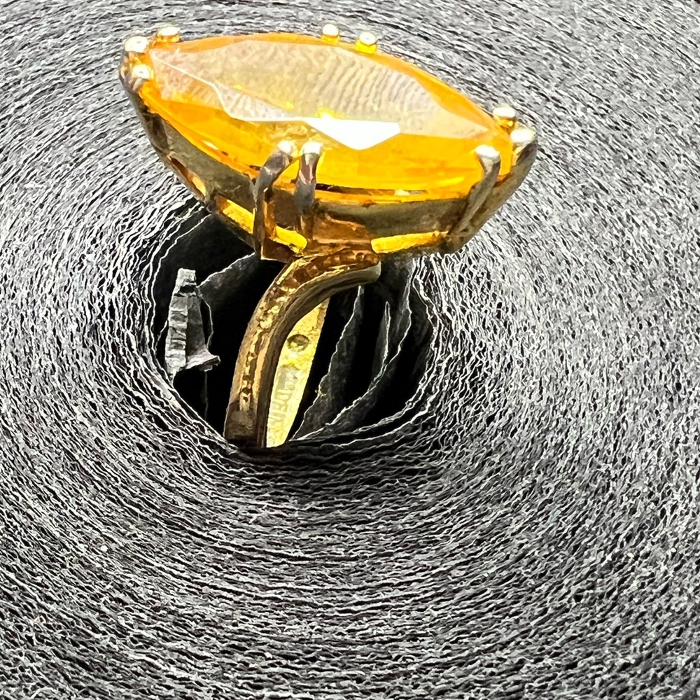 Gold Citrine Ring Size 7 - Picture 2 of 4